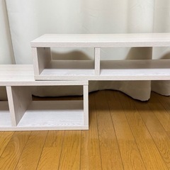【取引中】伸長式テレビ台