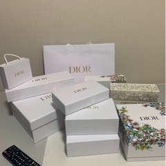 Diorディオール ギフトボックス空箱の画像