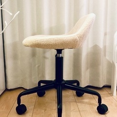 【未使用品】昇降チェアの画像