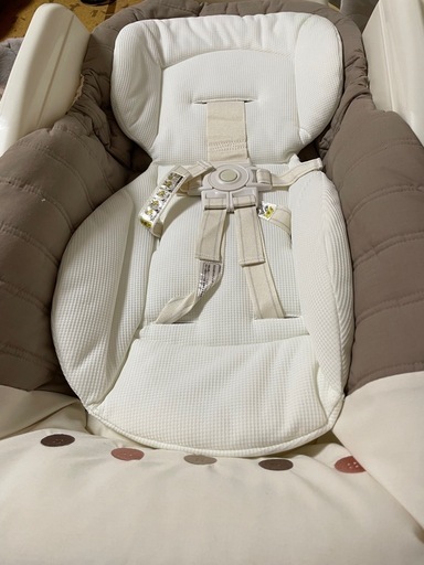 【お話し中】
電動　スウィングベッド　ネムリラ AUTO SWING エッグショック BE コンビ Combi ベビーラック ハイローチェア[コンビ Combi ベビーベット ハイローラック ゆりかご　ベビーチェア　