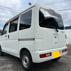 26年式マニュアル車‼️月々9千円〜分割可‼️働くくるま軽バン入りました！車検2年付き！【名義変更代込み】車内広い！人気のダイハツカーゴ‼️純正ラジオ付き☆ETC付き☆両側スライドドア☆ドラレコ付☆そのまま乗って帰れます‼️の画像
