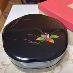 美品　モダン　おせち　お重　2段　箱付きの画像