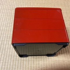 ⑤漆塗り 漆器 合成漆器？　三段重 重箱 お弁当箱 お節料理　昭和レトロの画像