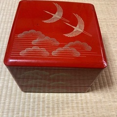 ⑤漆塗り 漆器 合成漆器？　三段重 重箱 お弁当箱 お節料理　昭...