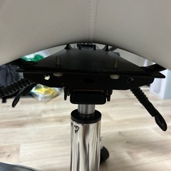 ワークチェア 姿勢矯正 馬の鞍の形の画像