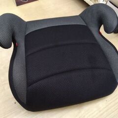 リーマン　ジュニアシート　チャイルドシート　ではありません