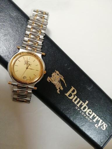 希少　期間限定品　BURBERRYS　ユニセックス　腕時計　レア物　調整留め具付き　電池切れ中