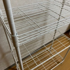 スチールラックの画像
