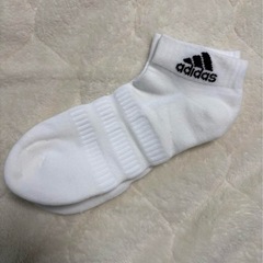 【お値下げしました】adidasソックス　サイズS 23-25cm