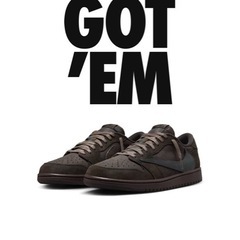 Travis Scott × Nike Air Jordan 1...