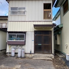 【お値下げしました！】売市二丁目貸家　戸建て　保証会社不要　敷金...