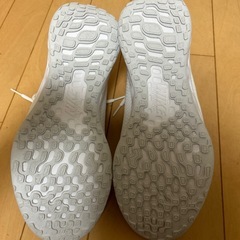 ご購入者様が決まりました。NIKE 通学靴　25.5㎝ の画像