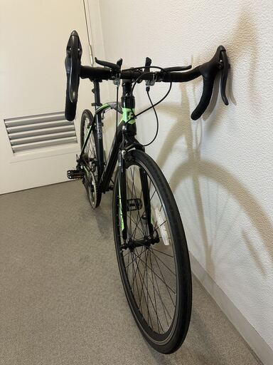 ＳＨＩＭＡＮＯシマノＤＥＳＩＧＮＥＤ ＩＮ ＴＨＥ サイクルＦＵＮＮロードバイク シマノ ロードバイク 700C×25C シマノ製14段変速 SHIMANO 高級