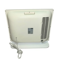 【ジ0202-03】寒い季節にピッタリ❗️まだまだ使えます❗️人感センサー付きパネルセラミックヒーター　2018年製の画像