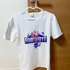値下げ　FORTNITE  Tシャツ　160の画像