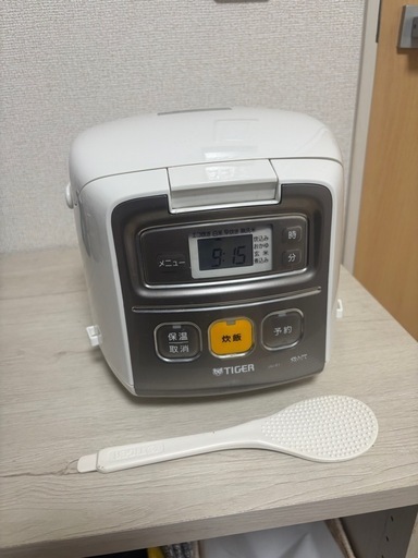 TIGER 炊飯ジャー炊きたて ※若干使用感あり