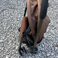 コンビ　ベビーカーの画像