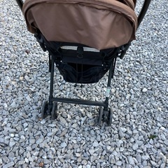 コンビ　ベビーカーの画像