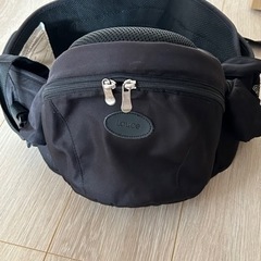 ラウチェ　抱っこ　ヒップシート