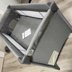 折りたたみベビーベッド・プレイヤード　【PIYO】の画像