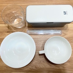 【5点セット】お皿、グラス、弁当箱の画像