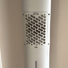 スリムタワーヒーター　加湿機能付きの画像