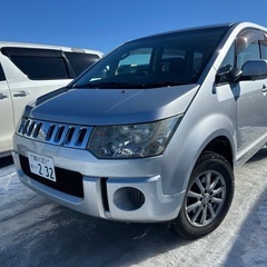三菱　デリカ　D5 4WD 