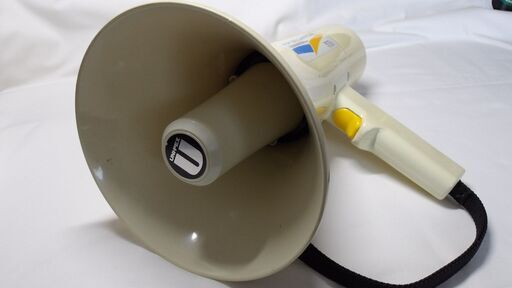拡声器　メガホン　レトロ　UNI-PEX サイレン付き　TR-210S 新品 拡声器 メガホン レトロ UNI-PEX サイレン付き TR-210S 新品