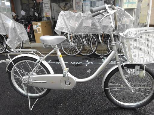 中古自転車３３８２　前後タイヤ新品！　２０インチ　ギヤなし　ダイナモライト