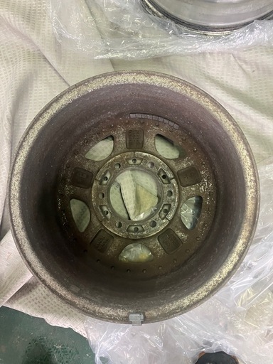 ハイエース 15インチアルミホイール 4本　中古