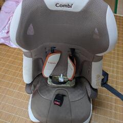 コンビ チャイルドシート