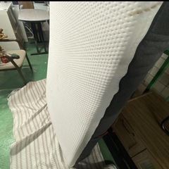A273🉐訳アリ品◆お持ち帰り特価◆エマスリープ シングルサイズ　マットレスの画像