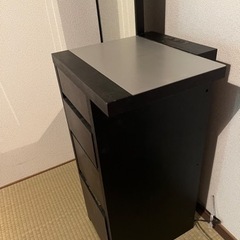 ドレッサー(鏡台)の画像