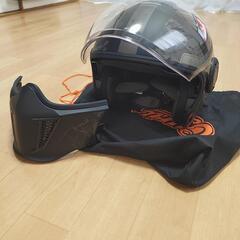 cyril バイクヘルメットの画像