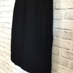 X623 ニットスカート 裏地あり ブラック 膝丈 ウエストゴム 冬用 古着の画像