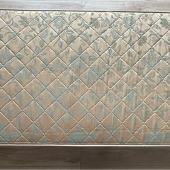 シングル 
マットレスの画像
