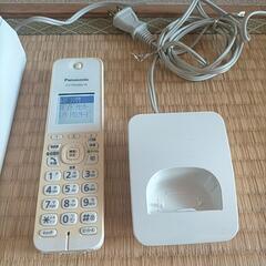 電話機　パナソニック KX-PD-304-Wの画像