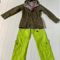 🏂BURTON⛄️スノーボードウエアーレディース🌟値下げ🌟決まりました。の画像
