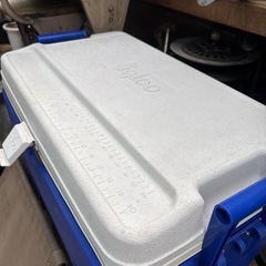 クーラーボックスの画像