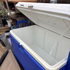 クーラーボックスの画像