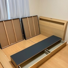 ベッドフレーム(ダブル)の画像