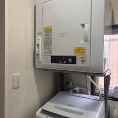 【取引き中】HITACHI 日立の洗濯機、乾燥機、乾燥機置き3点セット
