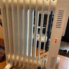美品　オイルヒーターの画像