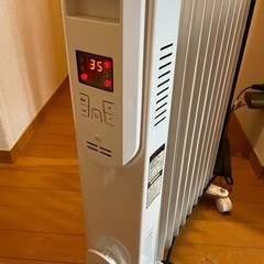 美品　オイルヒーター