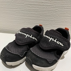 子供サンダル