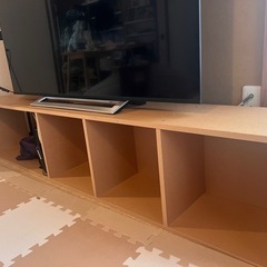 【2/22〜2/24 引き取り希望】本棚　テレビ台(テレビは付き...