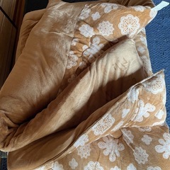 お取引中　シングル　掛け布団ベージュ系！の画像