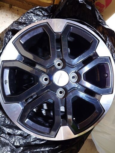 ダイハツ純正　15インチ　アルミホイール