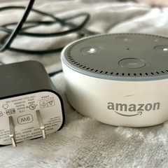 Amazon スマートスピーカーEcho Dot/プラグ iPad用キーボードセット　の画像