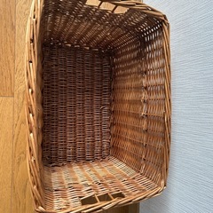 フレンチな籠の画像